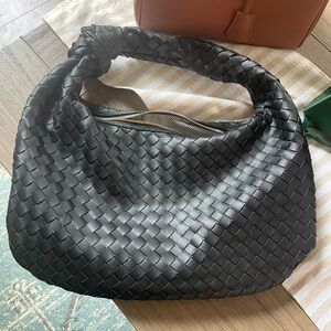 Elegant Black Woven Women's Bag